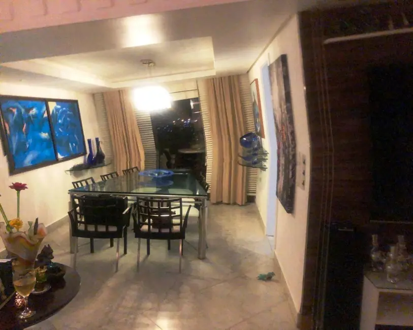 Apartamento com 4 quartos à venda, 212m2 em Horto Florestal, Salvador - BA - imagem 7 Foto 7 de Apartamento com 4 quartos à venda, 212m2 em Horto Florestal, Salvador - BA