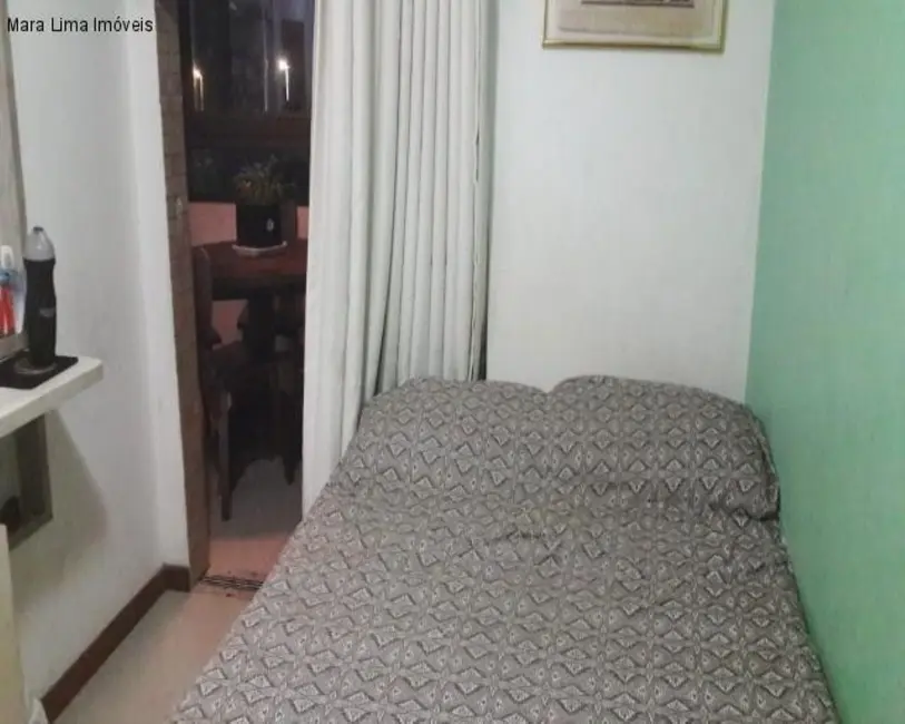 Apartamento com 4 quartos para alugar, 98m2 em Armação, Salvador - BA - imagem 8 Foto 8 de Apartamento com 4 quartos para alugar, 98m2 em Armação, Salvador - BA