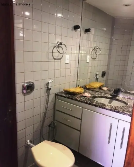Foto 8 de Apartamento com 3 quartos à venda, 107m2 em Armação, Salvador - BA
