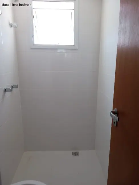 Apartamento com 3 quartos para alugar, 120m2 em Piatã, Salvador - BA - imagem 5 Foto 5 de Apartamento com 3 quartos para alugar, 120m2 em Piatã, Salvador - BA