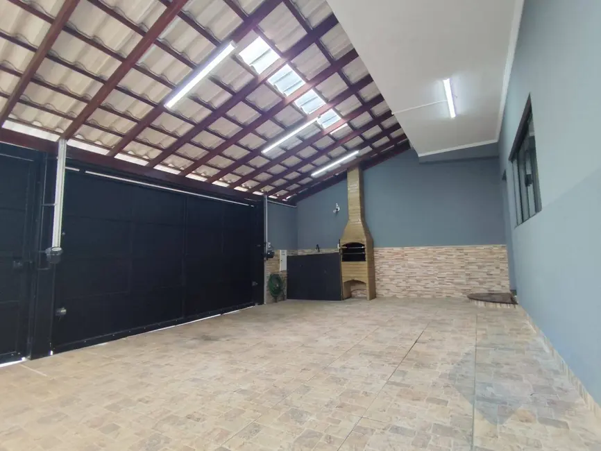 Foto 5 de Casa com 3 quartos à venda, 130m2 em Jardim Regina, Botucatu - SP