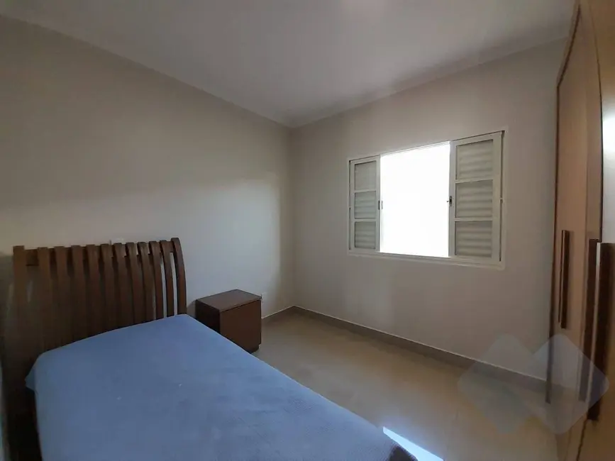 Foto 3 de Casa com 3 quartos à venda, 250m2 em Residencial Ouro Verde, Botucatu - SP