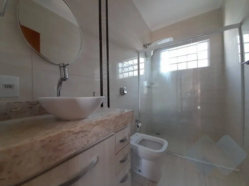 Foto 5 de Casa com 3 quartos à venda, 250m2 em Residencial Ouro Verde, Botucatu - SP