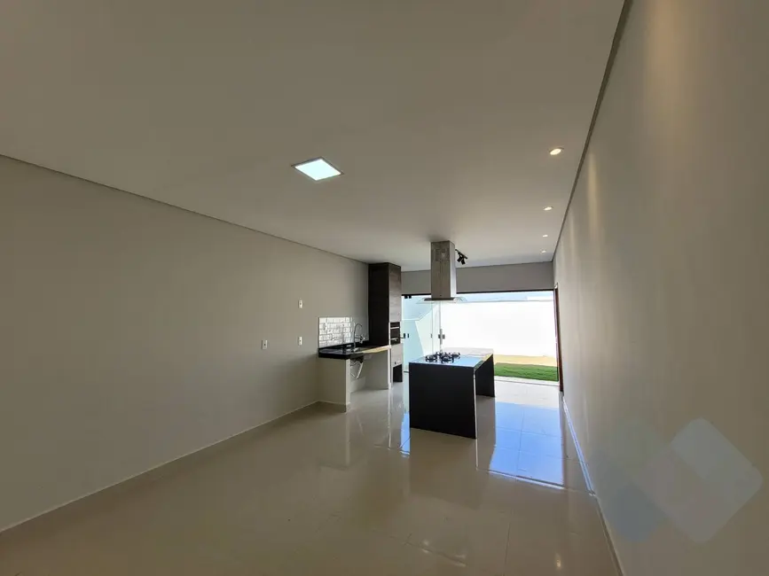 Foto 5 de Casa com 3 quartos à venda, 250m2 em Jardim Cambuí, Botucatu - SP