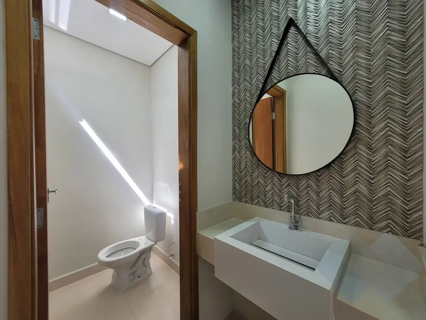 Foto 9 de Casa com 3 quartos à venda, 250m2 em Jardim Cambuí, Botucatu - SP