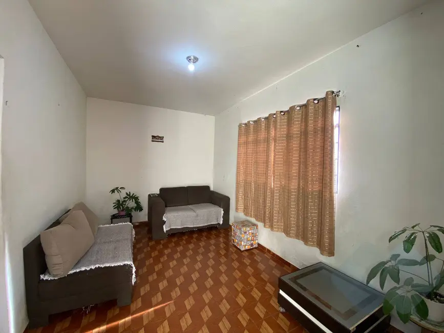 Foto 3 de Casa com 2 quartos à venda, 250m2 em Vila Nova Botucatu, Botucatu - SP