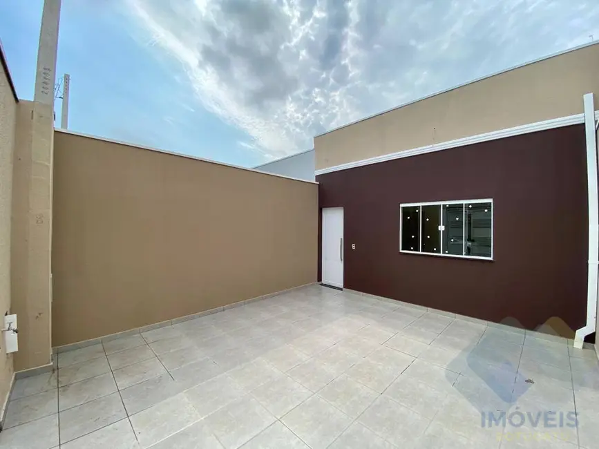 Foto 3 de Casa com 2 quartos à venda, 125m2 em Residencial Lívia, Botucatu - SP