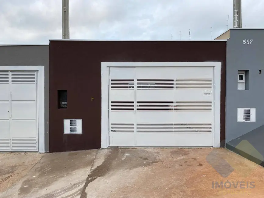 Foto 1 de Casa com 2 quartos à venda, 125m2 em Residencial Lívia, Botucatu - SP