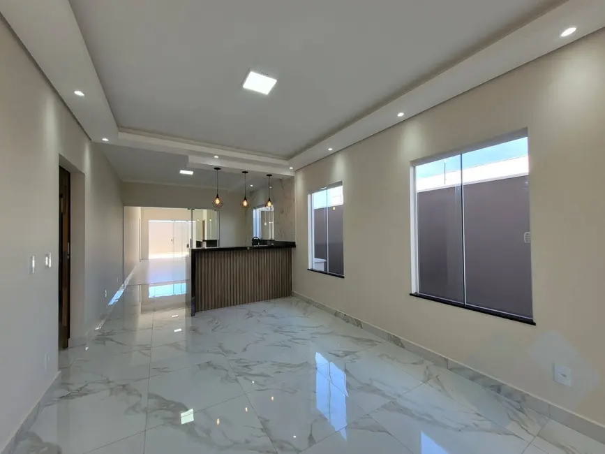 Foto 6 de Casa com 3 quartos à venda, 156m2 em Residencial Lívia, Botucatu - SP