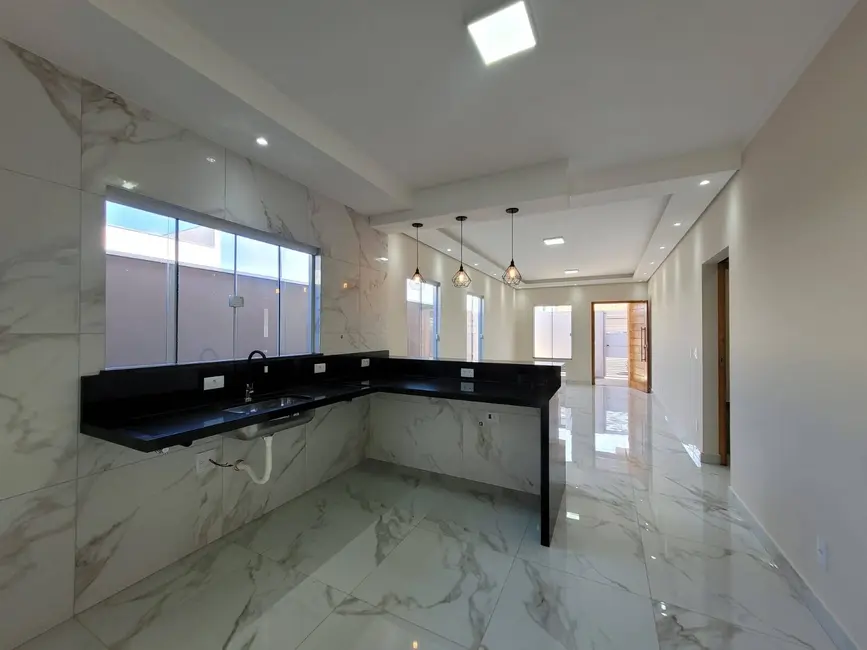 Foto 9 de Casa com 3 quartos à venda, 156m2 em Residencial Lívia, Botucatu - SP