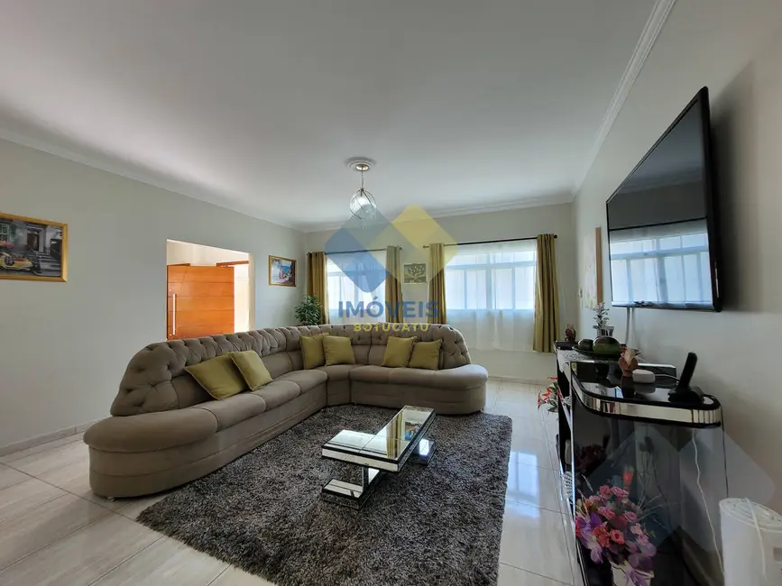 Foto 5 de Casa com 3 quartos à venda, 375m2 em Jardim Cambuí, Botucatu - SP