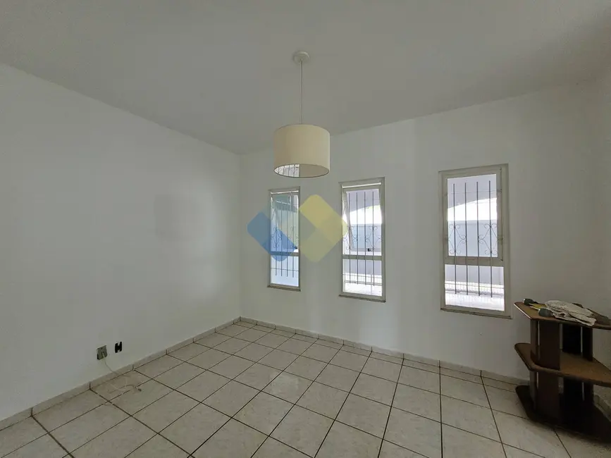 Foto 2 de Casa com 3 quartos à venda, 250m2 em Vila Assumpção, Botucatu - SP