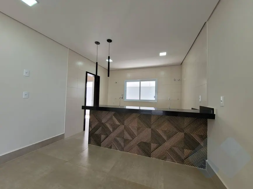 Foto 7 de Casa com 2 quartos à venda, 313m2 em Villas Paraíso, Botucatu - SP