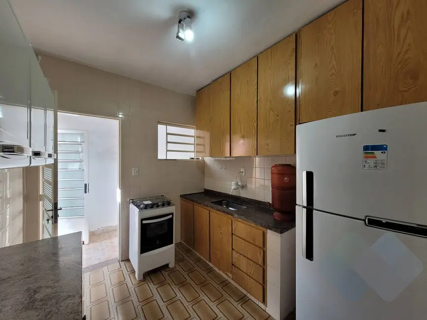 Foto 6 de Casa com 3 quartos à venda, 250m2 em Jardim Paraíso, Botucatu - SP