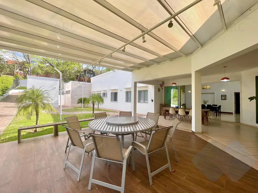 Foto 8 de Casa de Condomínio com 3 quartos à venda, 1440m2 em Vale do Sol, Botucatu - SP