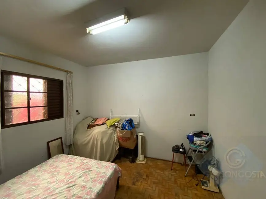 Foto 3 de Casa com 3 quartos à venda, 450m2 em Vila Éden, Botucatu - SP