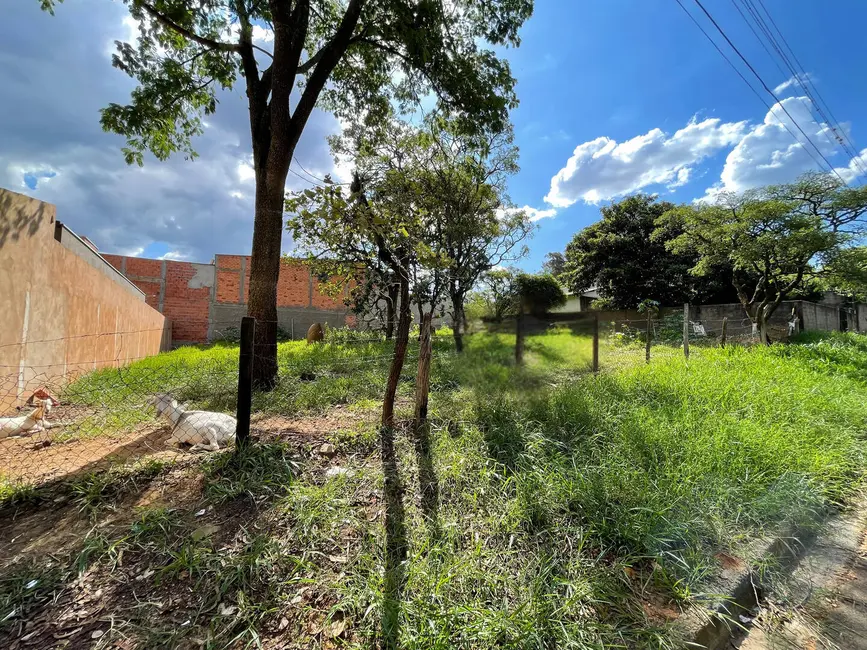 Foto 2 de Terreno / Lote à venda, 300m2 em Jardim Santa Mônica, Botucatu - SP