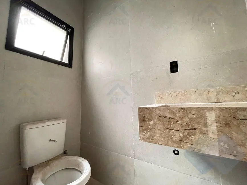 Foto 9 de Casa com 3 quartos à venda, 115m2 em Jardim Ypê, Botucatu - SP