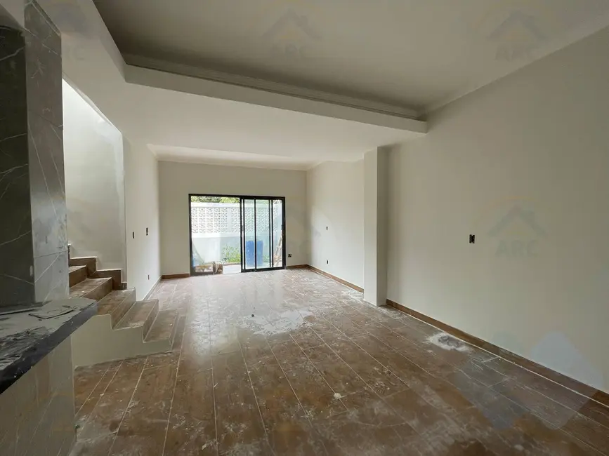 Foto 5 de Casa com 3 quartos à venda, 115m2 em Jardim Ypê, Botucatu - SP