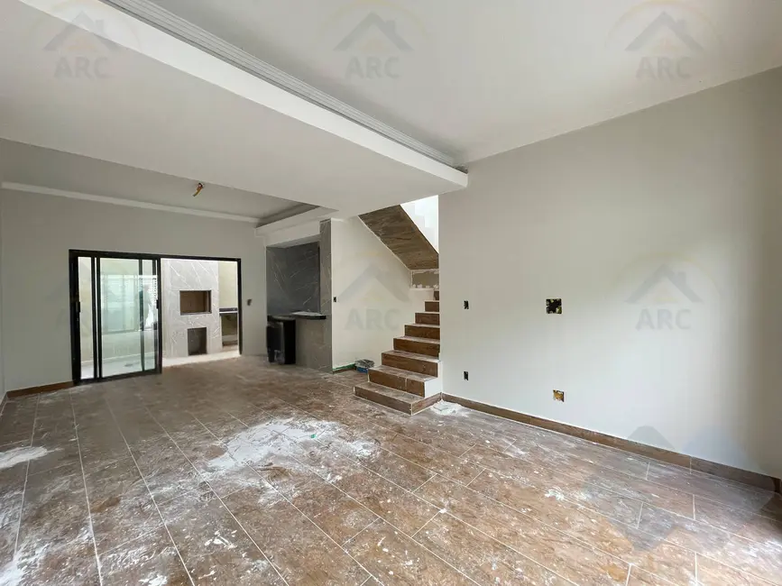 Foto 3 de Casa com 3 quartos à venda, 115m2 em Jardim Ypê, Botucatu - SP