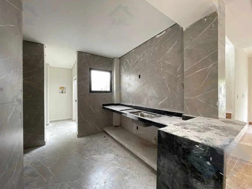 Foto 8 de Casa com 3 quartos à venda, 115m2 em Jardim Ypê, Botucatu - SP