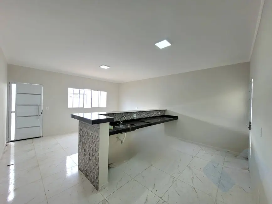Foto 1 de Casa com 2 quartos à venda, 125m2 em Jardim Iolanda, Botucatu - SP