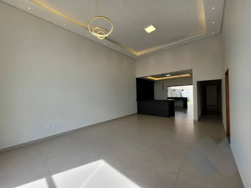 Foto 4 de Casa com 3 quartos à venda, 260m2 em Botucatu - SP