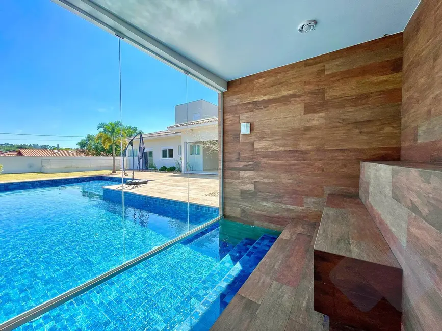 Foto 7 de Casa com 5 quartos à venda em Residencial Parque Laguna I, Botucatu - SP