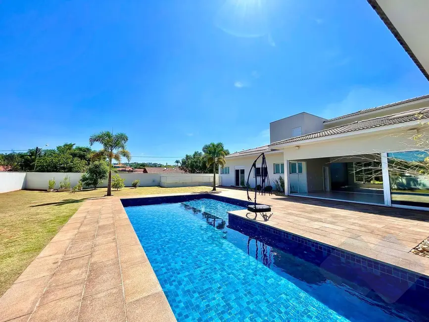 Foto 5 de Casa com 5 quartos à venda em Residencial Parque Laguna I, Botucatu - SP