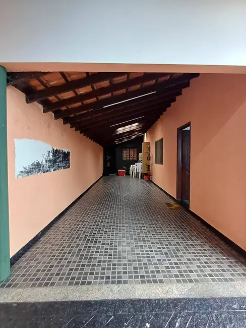 Foto 4 de Casa com 3 quartos à venda, 195m2 em Jardim Paraíso II, Botucatu - SP