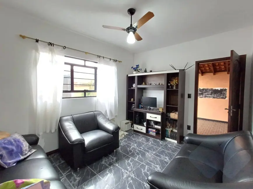 Foto 6 de Casa com 3 quartos à venda, 195m2 em Jardim Paraíso II, Botucatu - SP