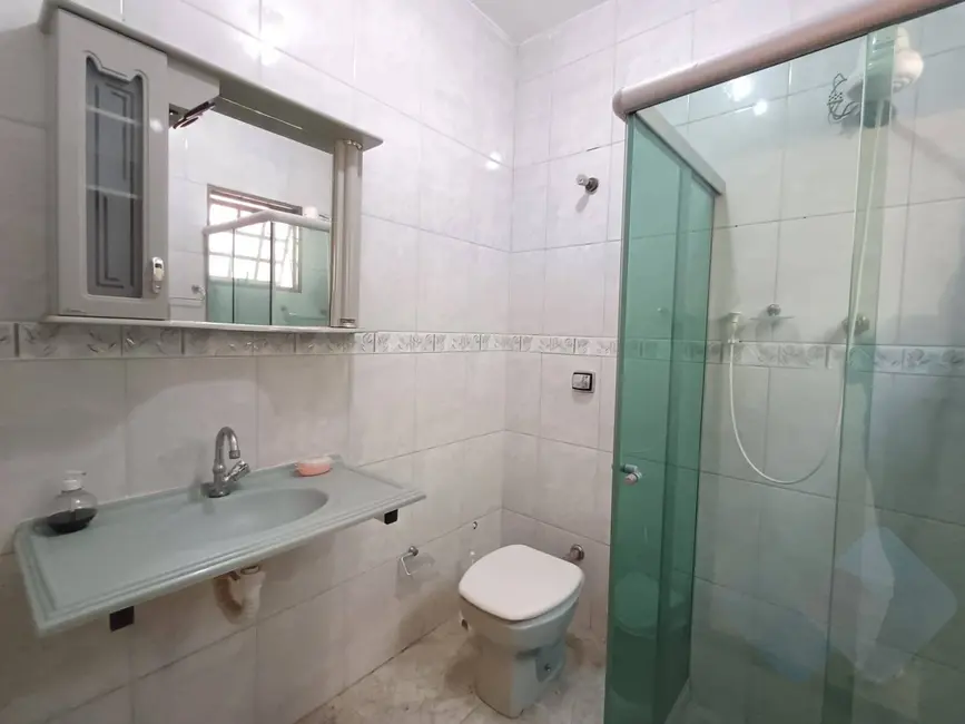 Foto 7 de Casa com 3 quartos à venda, 150m2 em Jardim Itamarati, Botucatu - SP