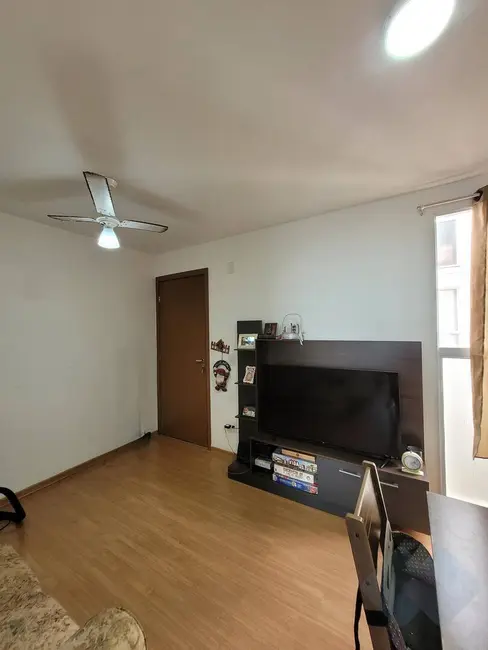 Foto 2 de Apartamento com 2 quartos à venda, 49m2 em Jardim Cristina, Botucatu - SP