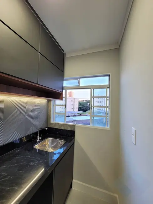 Foto 2 de Apartamento com 2 quartos à venda, 50m2 em Jardim Bom Pastor, Botucatu - SP