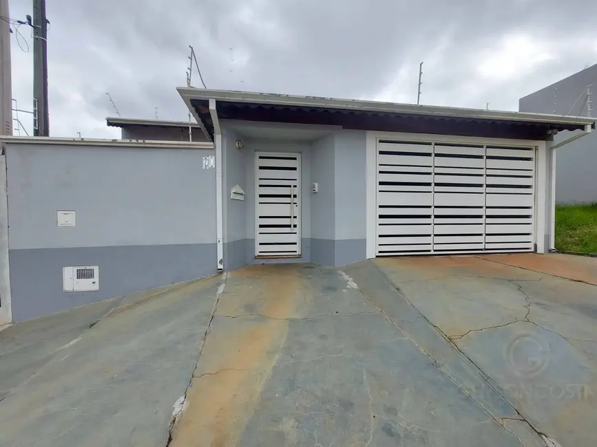 Foto 1 de Casa com 3 quartos à venda em Jardim Cambuí, Botucatu - SP