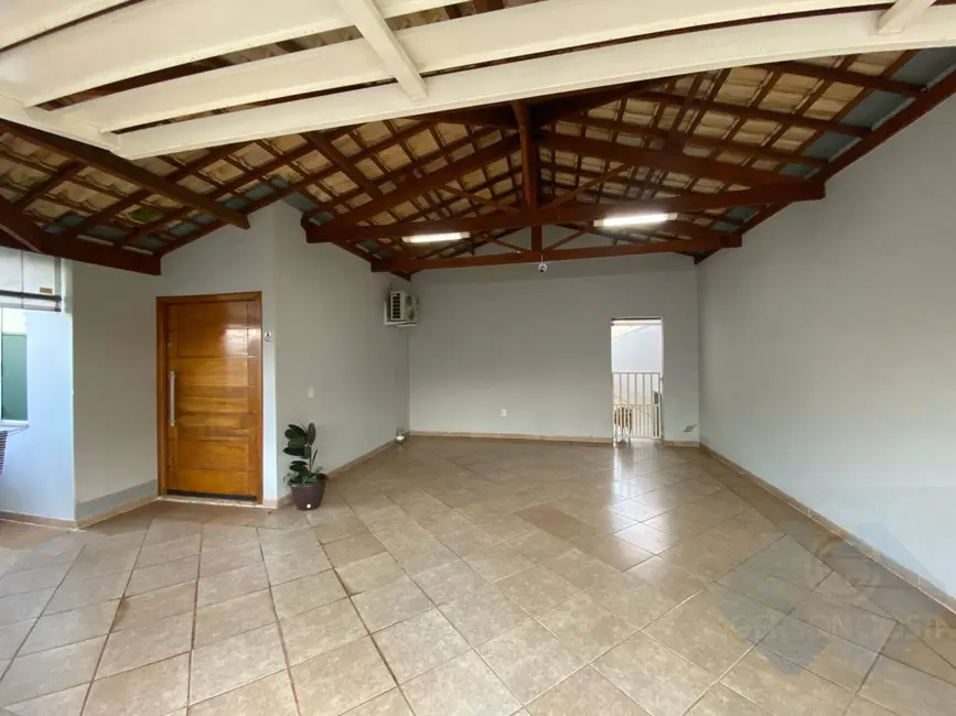 Foto 4 de Casa com 3 quartos à venda em Jardim Cambuí, Botucatu - SP