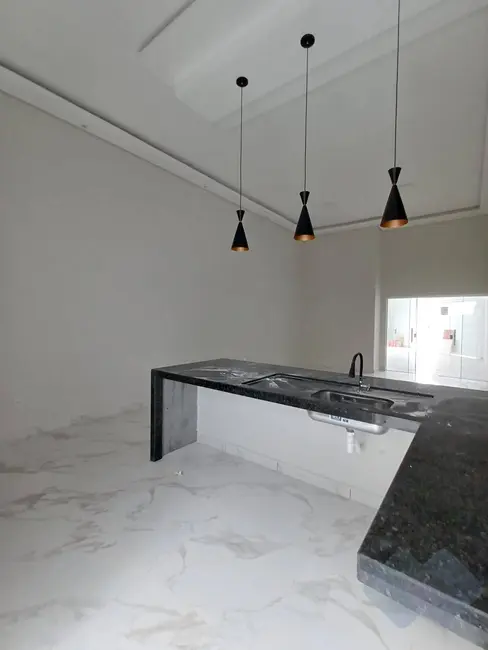 Foto 6 de Casa com 3 quartos à venda, 190m2 em Residencial Lívia, Botucatu - SP