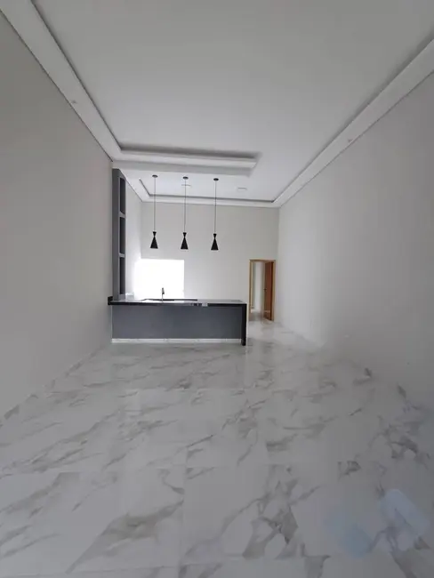 Foto 4 de Casa com 3 quartos à venda, 190m2 em Residencial Lívia, Botucatu - SP