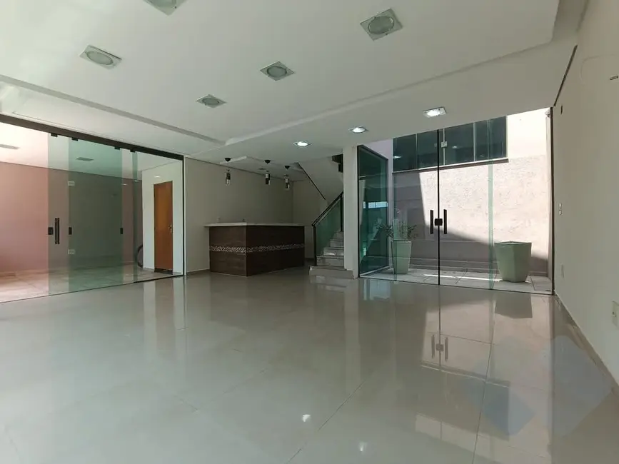 Foto 8 de Casa com 3 quartos à venda, 250m2 em Jardim Paraíso II, Botucatu - SP