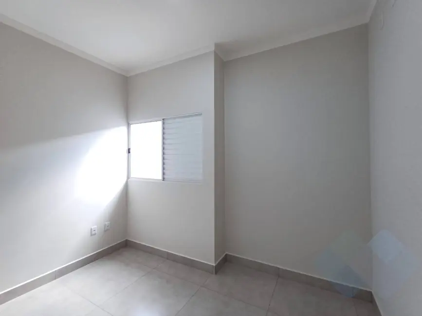 Foto 5 de Casa com 2 quartos à venda, 125m2 em Botucatu - SP