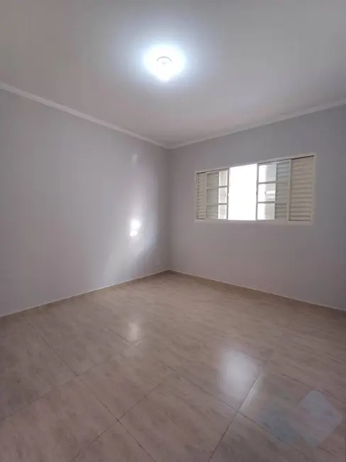 Foto 7 de Casa com 3 quartos à venda, 250m2 em Residencial Ouro Verde, Botucatu - SP
