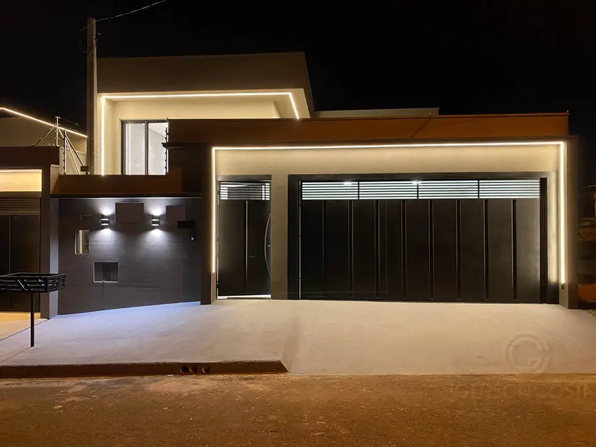 Foto 1 de Casa com 3 quartos à venda em Residencial Ouro Verde, Botucatu - SP