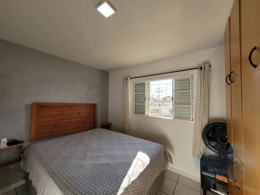 Foto 8 de Apartamento com 2 quartos à venda, 57m2 em Jardim Paraíso, Botucatu - SP
