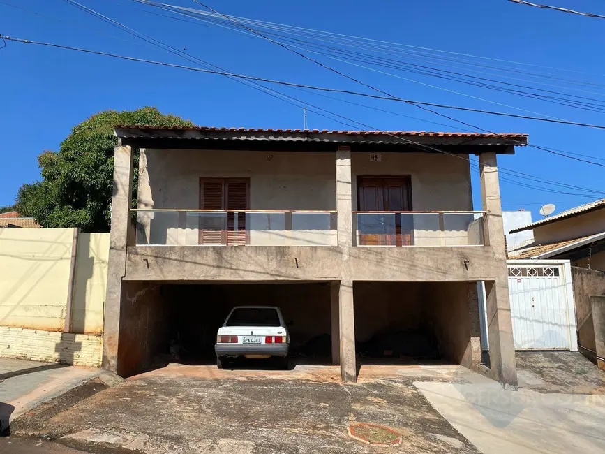 Foto 1 de Casa com 3 quartos à venda em Jardim Paraíso II, Botucatu - SP