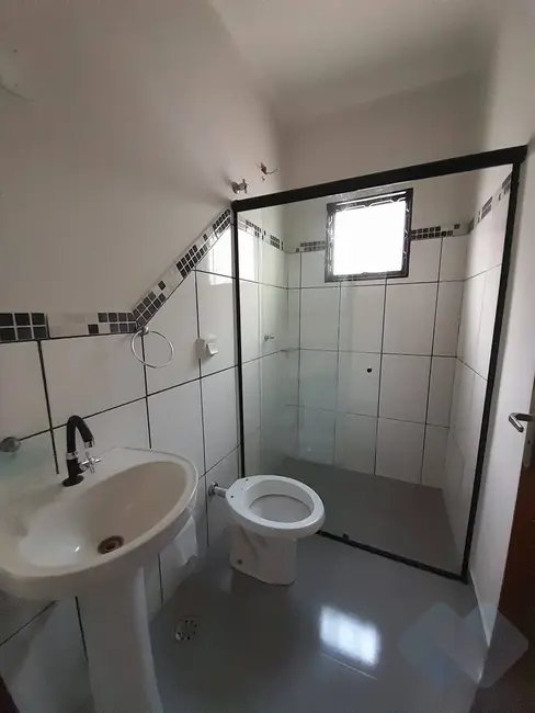 Foto 3 de Casa com 2 quartos à venda, 140m2 em Jardim Itamarati, Botucatu - SP