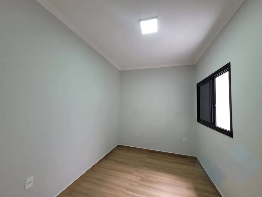 Foto 8 de Casa com 2 quartos à venda, 125m2 em Residencial Ouro Verde, Botucatu - SP