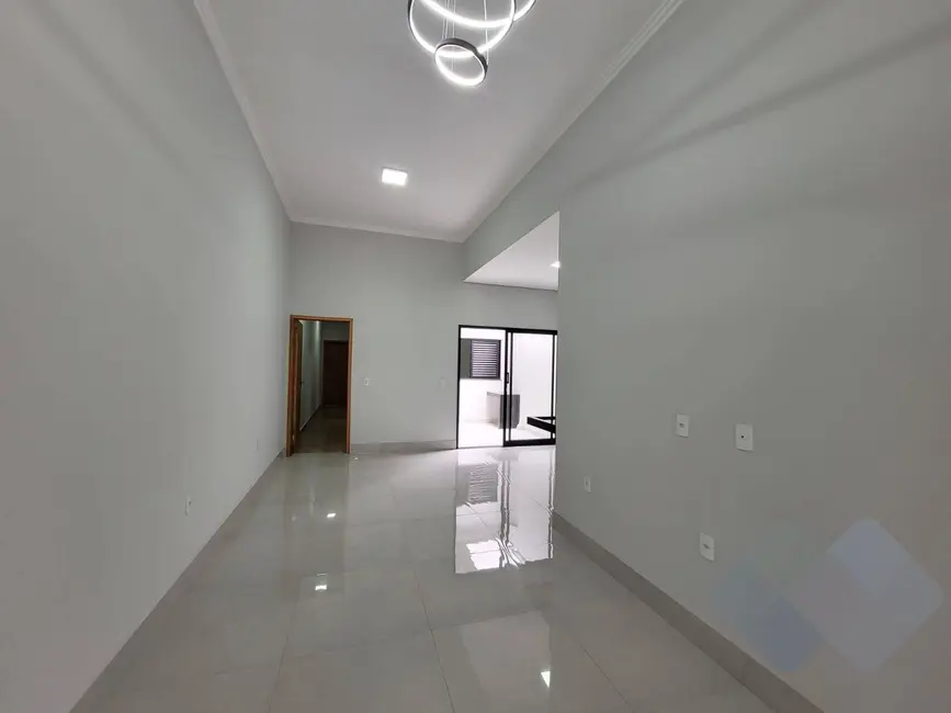 Foto 5 de Casa com 2 quartos à venda, 125m2 em Residencial Ouro Verde, Botucatu - SP