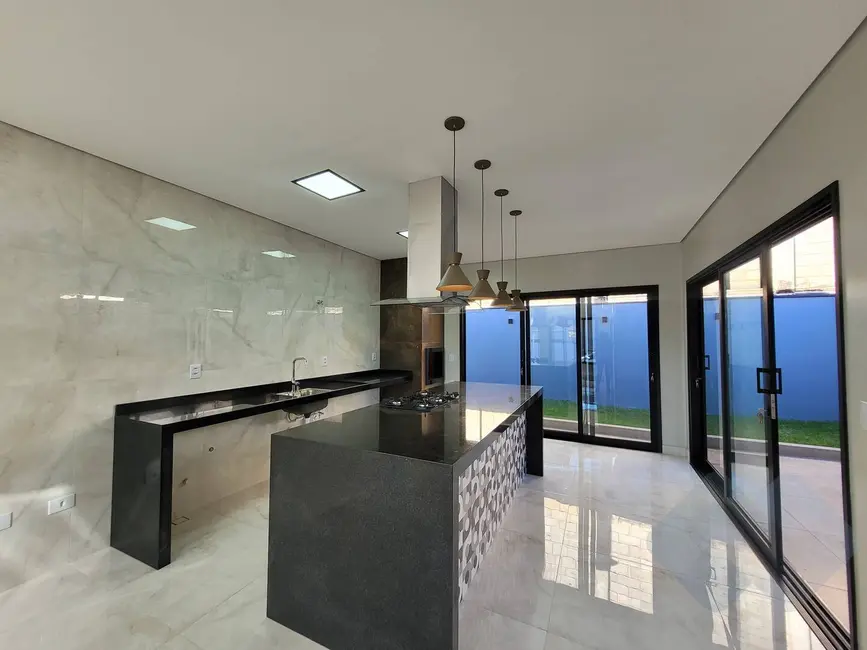 Foto 7 de Casa com 3 quartos à venda, 305m2 em Botucatu - SP