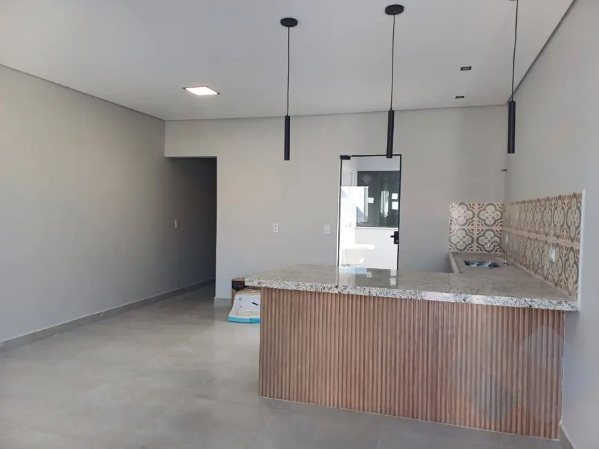 Foto 1 de Casa com 2 quartos à venda, 125m2 em Jardim Monte Mor, Botucatu - SP