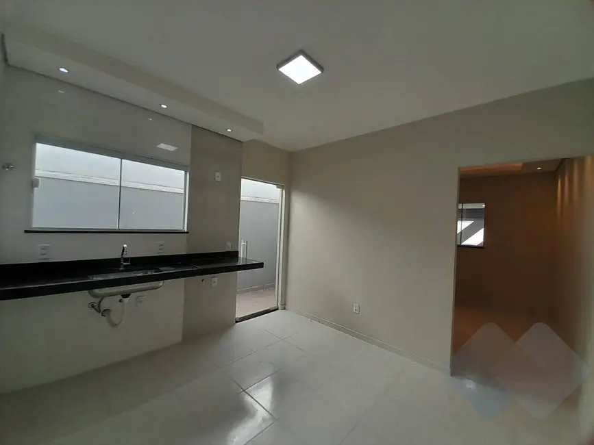 Foto 1 de Casa com 2 quartos à venda, 125m2 em Jardim Cambuí, Botucatu - SP